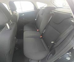 162 Ford Focus - Image 6/10