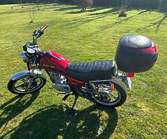 Suzuki GN125 - Image 7/9