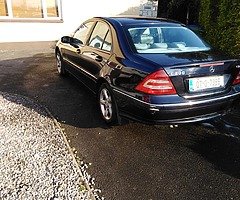 Mercedes C200 - Image 4/6