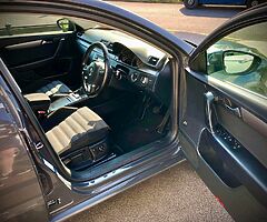 Vw passat blue motion 2.0 tdi - Image 10/10