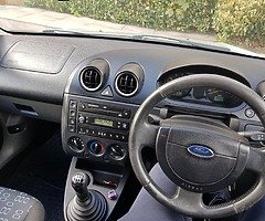Ford Fiesta 1.4 2004 - Image 3/5