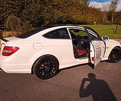Mercedes c250 AMG sport 2.2 Diesel C63 conversion RED leather - Father Ted DVD included