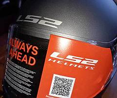 Ls2 helmet size small
