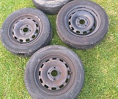 Ford fiesta almost weels - Image 3/3