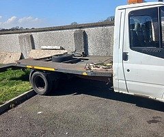 Recovery truck