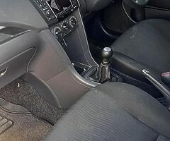 10 Suzuki swift  1.2 petrol, manuel gearbox - Image 5/6