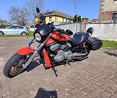 Harley davidson v-rod