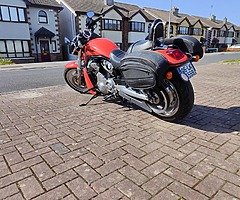 Harley davidson v-rod