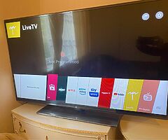 Lg tv smart 50 ench perfect condition