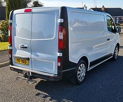 2010 Renault Renault Traffic - Image 4/9