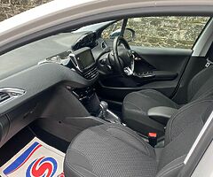 2016 PEUGEOT 208 1.2 PETROL AUTOMATIC WITH ONLY 79,166KM - Image 8/10