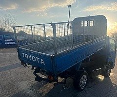 Dyna tipper 2003