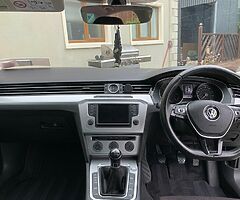2016 Volkswagen  Passat - Image 6/8