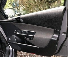 VW PASSAT  - Image 9/10