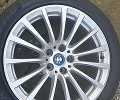2019 BMW 530E ALLOYS 245,45,18 TYRES - Image 3/5