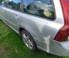 V50 parts 2.0 diesel