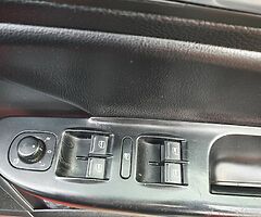 VW passat 2009 - Image 4/10
