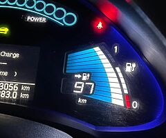 Nissan Leaf - Image 5/6