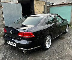 2011 VW Passat Sport Bluemotion Tech - Image 4/9