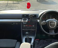 Audi A4 - Image 6/7