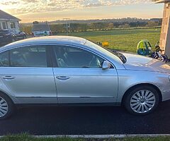 Volkswagen Passat - Image 3/8