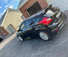 Ford Focus Zetec S - Image 7/10