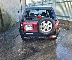  - Image 4/8