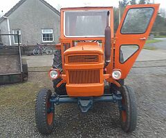Universal 445
