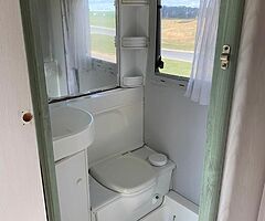 Knaus Traveller Motorhome / Campervan - Image 8/10