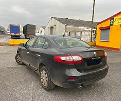 2012 RENAULT  FLUENCE 1.5 DIESEL AUTO FOR PARTS!