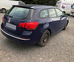 2013 Vauxhall  Astra Estate 1.3 Diesel For Breaking!