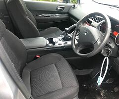 2012 Peugeot 3008 1.6 hdi for breaking!