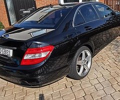 2011 MERCEDES BENZ C200 Automatic
C SERIES 2.2 CDI BLUE EFFICIENCY EXECUTIVE SE 4 4DR