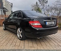 2011 MERCEDES BENZ C200 Automatic
C SERIES 2.2 CDI BLUE EFFICIENCY EXECUTIVE SE 4 4DR