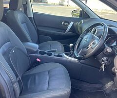 BRAND NEW NCT 2011 QUASQAI TOP SPECK 7 SETS SMALL MILES - Image 8/10