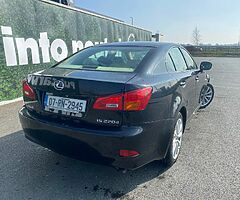 Lexus is220d - Image 5/10