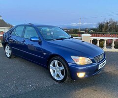2003 Lexus IS 200 - Image 6/6