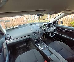 Mercedes C-class 200 automatic - Image 7/10