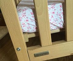 Mamas and Papas pine cot and deluxe foam mattress - Image 5/7