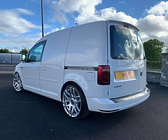 2017 Volkswagen Caddy - Image 3/9