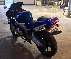 97 MC22 CBR 250rr