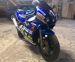 97 MC22 CBR 250rr - Image 4/4