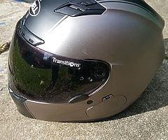 Bell Qualifier helmet with transitions visor