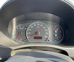 Suzuki SX4 - Image 7/8