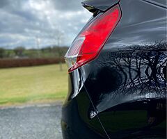 2017 Ford Fiesta - Image 5/10