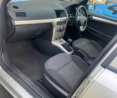 Opel Astra - Image 6/7