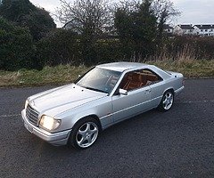 Mercedes w124 coupe. LHD
