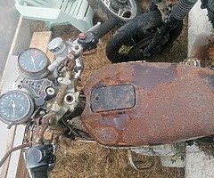 Honda cb550 parts