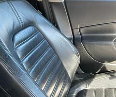 Volkswagen Passat - Image 7/10