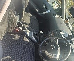 Nissan Qashqai 1.6 2007 Petrol - Image 4/10